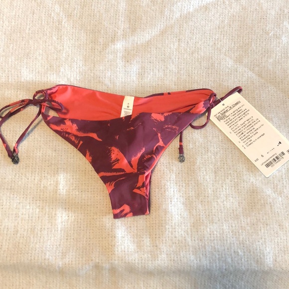 🍋Lululemon sun soaker cheeky bottom *reversible - Picture 4 of 9